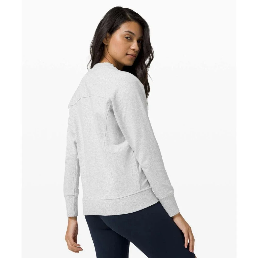 Lululemon Scuba Crew Heathered Core Light Grey Size 6